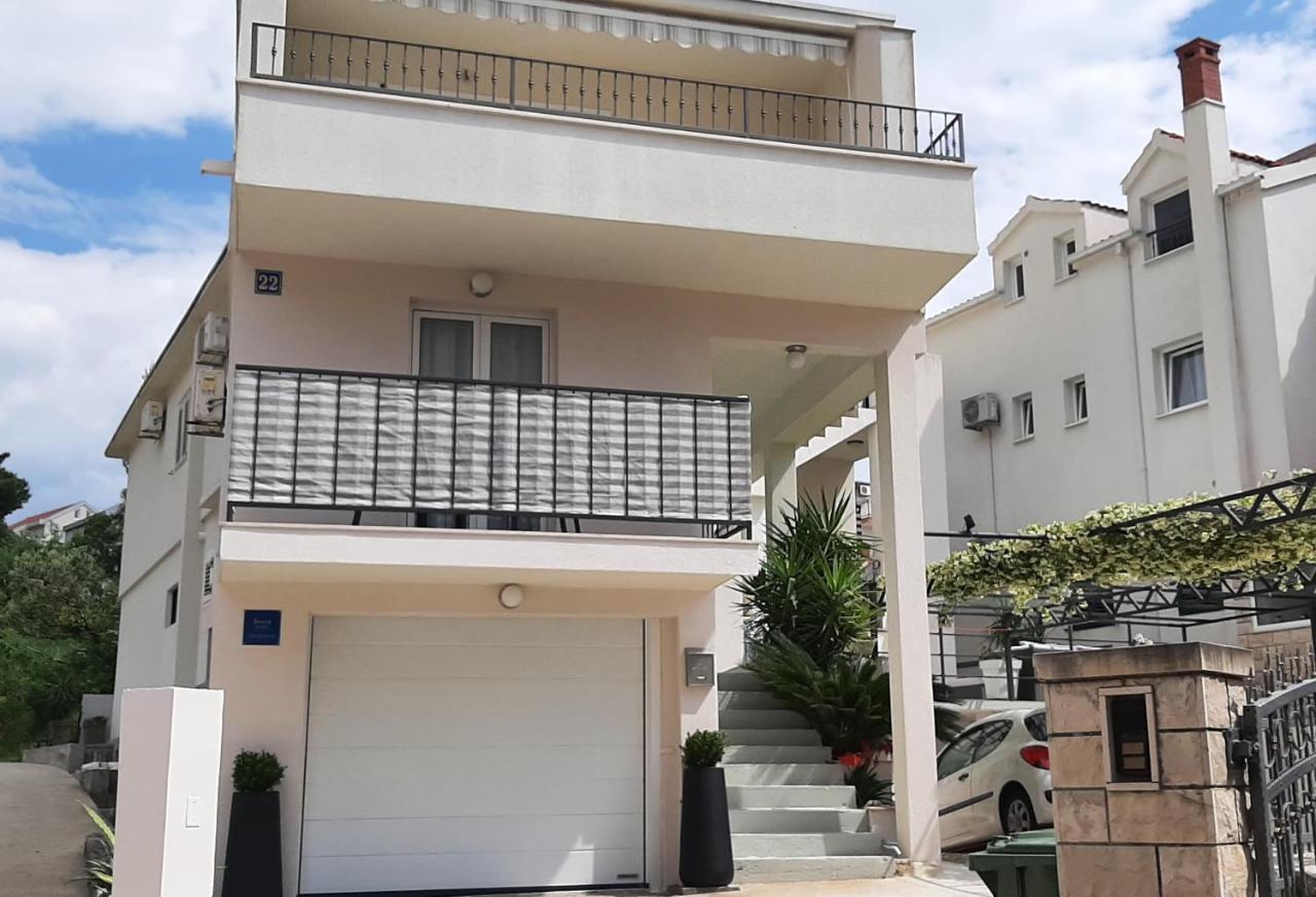 Guesthouse Civljak Baška Voda Εξωτερικό φωτογραφία